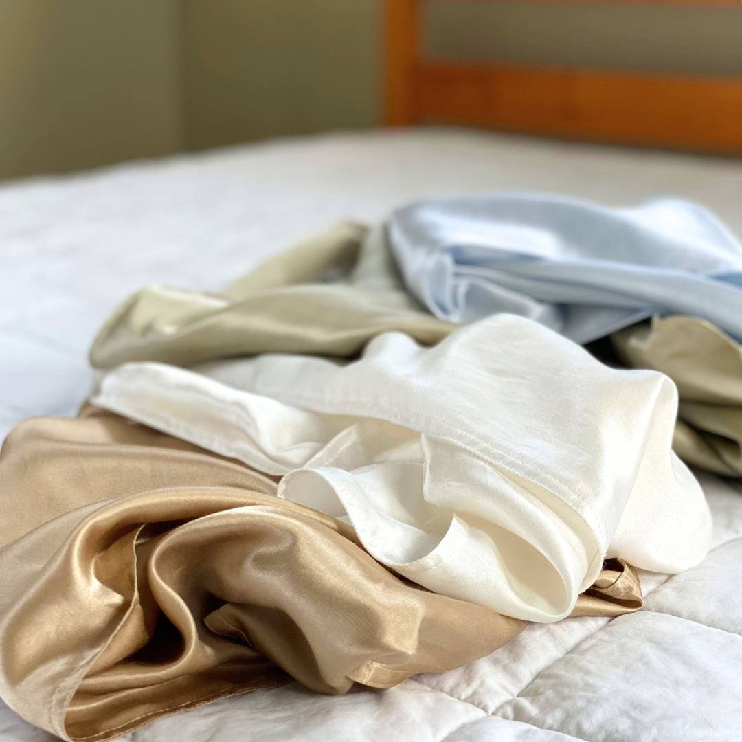 Mulberry Silk Perfect Pillow + 16MM (Momme) Silk Pillowcase